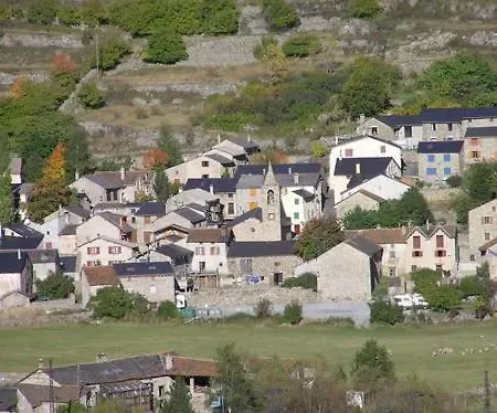 La Padrine - Maison Au Coeur Du Village Apartmán *