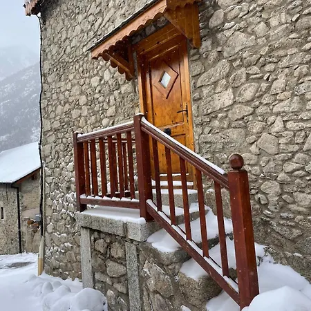 Apartmán La Padrine - Maison Au Coeur Du Village